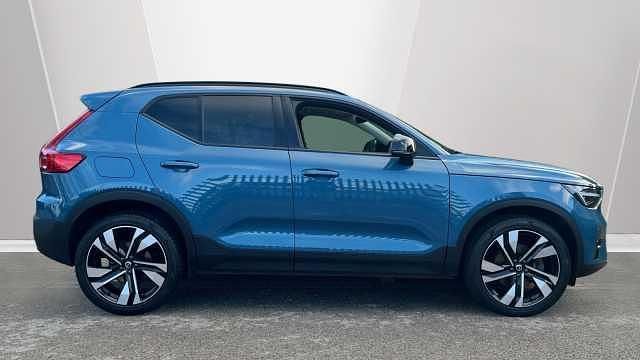 Used Volvo XC40 Ultra 194 HP (142 kW) 2025 SUV
