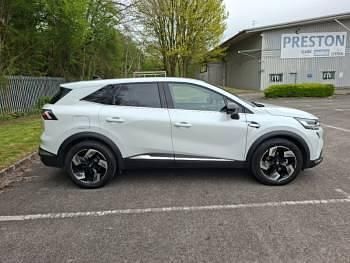 Używany Renault Symbioz Techno 140 KM (102 kW) 2025 Biały SUV