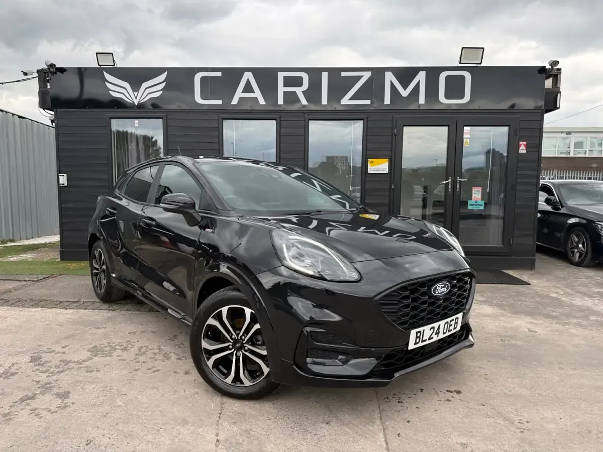 Begagnad Ford Puma ST-Line 2024 Svart SUV