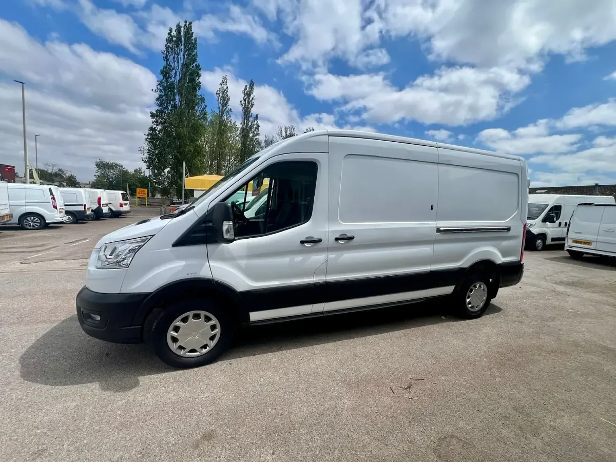 Used Ford Transit Trend 130 HP (95 kW) 2019 White