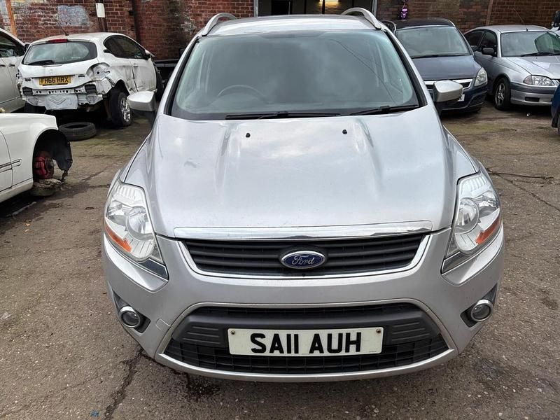 Used Ford Kuga Zetec 140 HP (102 kW) 2011 Silver SUV