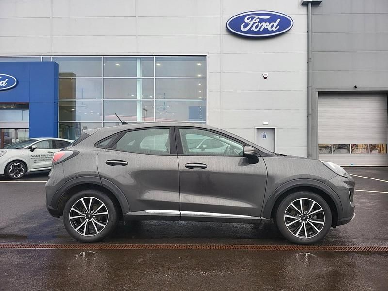 Używany Ford Puma Titanium 125 KM (91 kW) 2023 Szary SUV