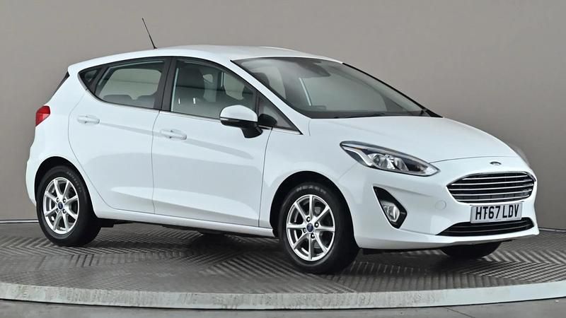 White Used 2018 Ford Fiesta Zetec Hatchback | £7,798 (Fair price) - Image 1/4