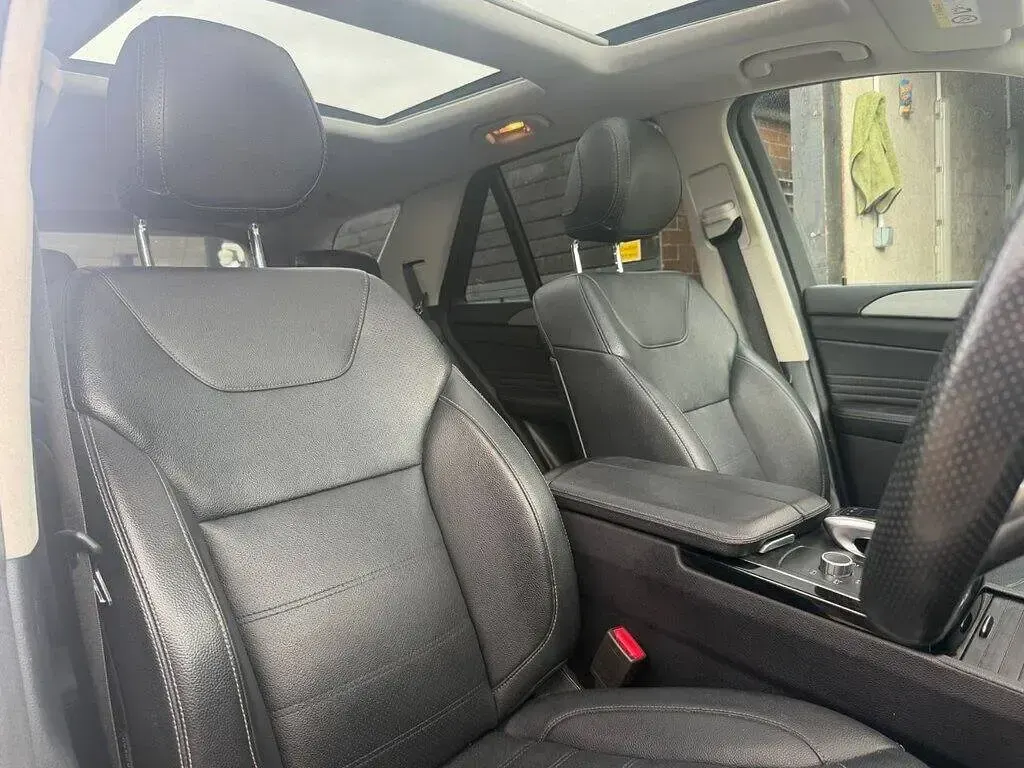 Used Mercedes GLE250 AMG Line Premium 204 HP (150 kW) 2017 White SUV