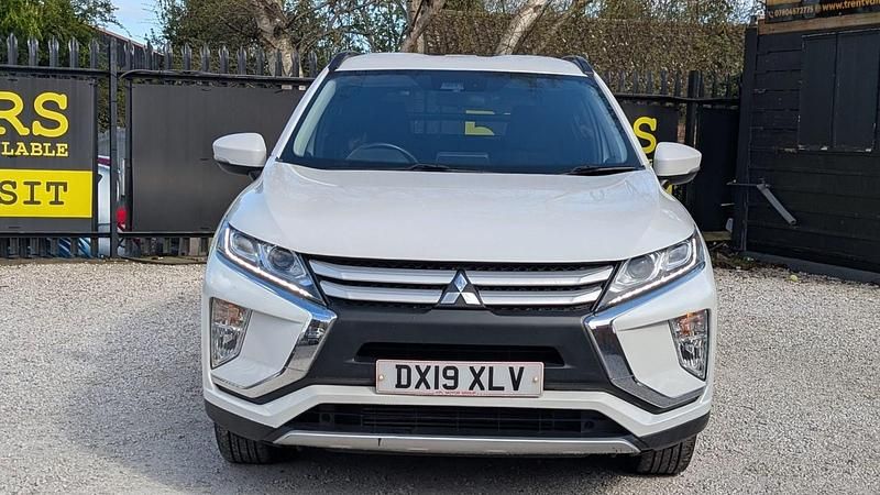 Usado Mitsubishi Eclipse Cross 163 HP (119 kW) 2019 Branco SUV