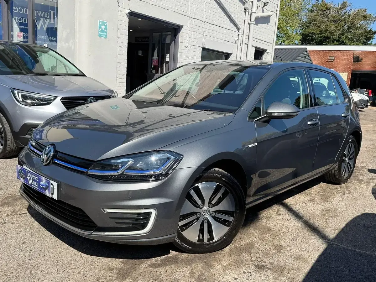 Used VW e-Golf 99 kW (135 HP) 2020 Grey Hatchback