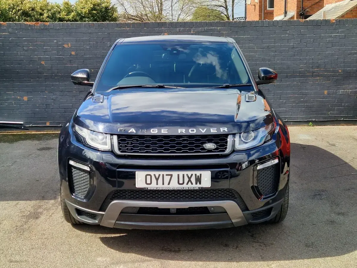 Used Land Rover Range Rover evoque HSE Dynamic 2017 Black Estate