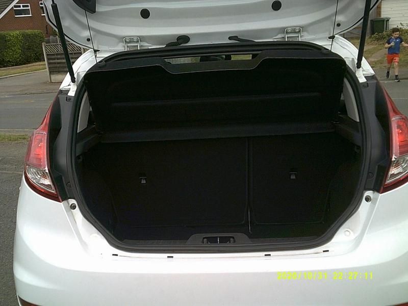 Image 2/4