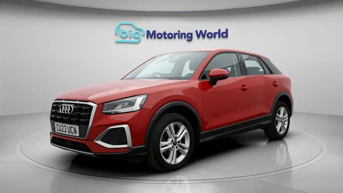 Usado Audi Q2 Sport 148 CV (108 kW) 2023 Rojo SUV