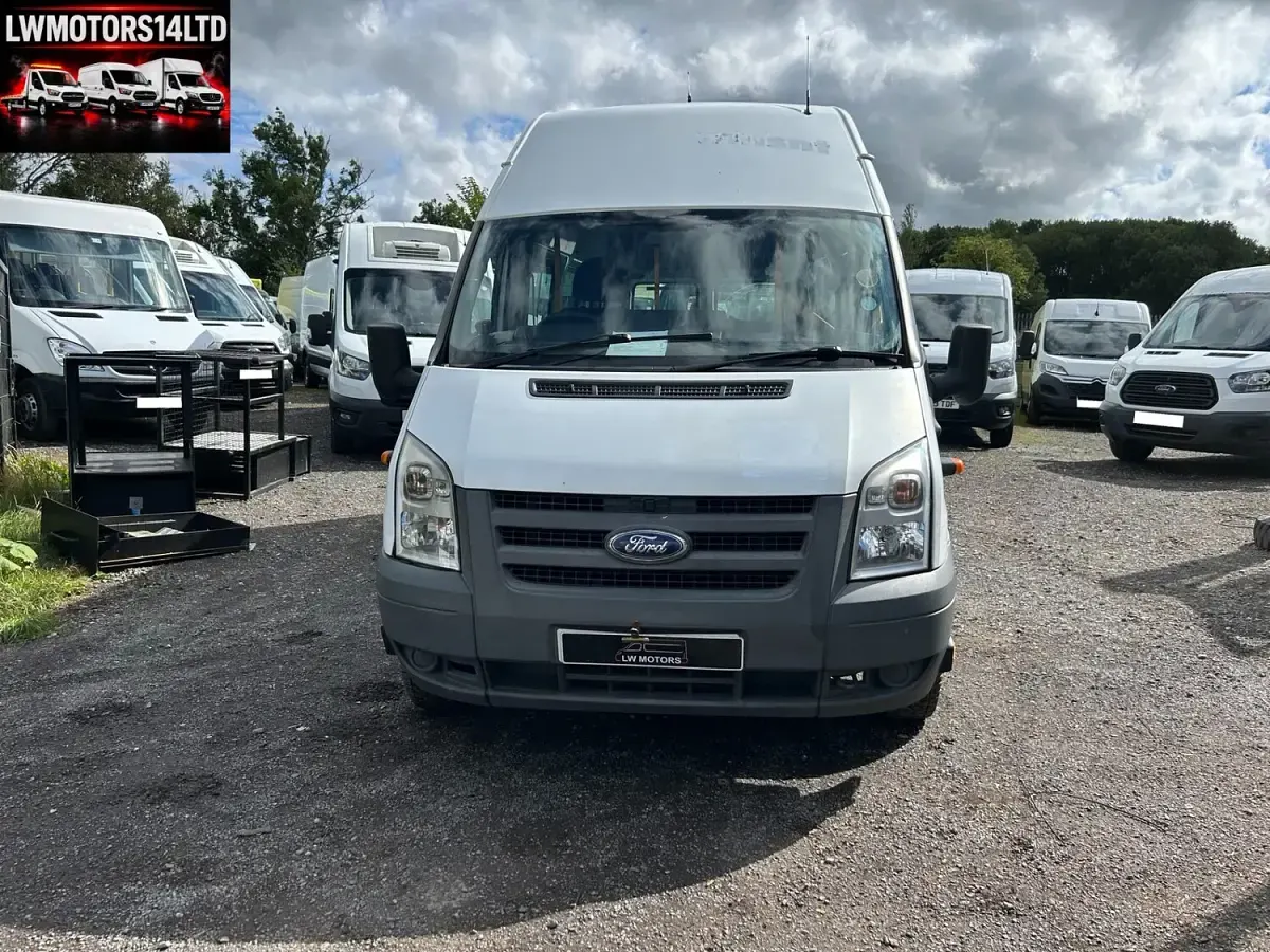 Used Ford Transit 115 HP (84 kW) 2009 White Van
