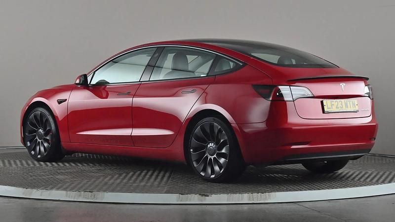 Used Tesla Model 3 Performance 335 kW (456 HP) 2023 Red Sedan