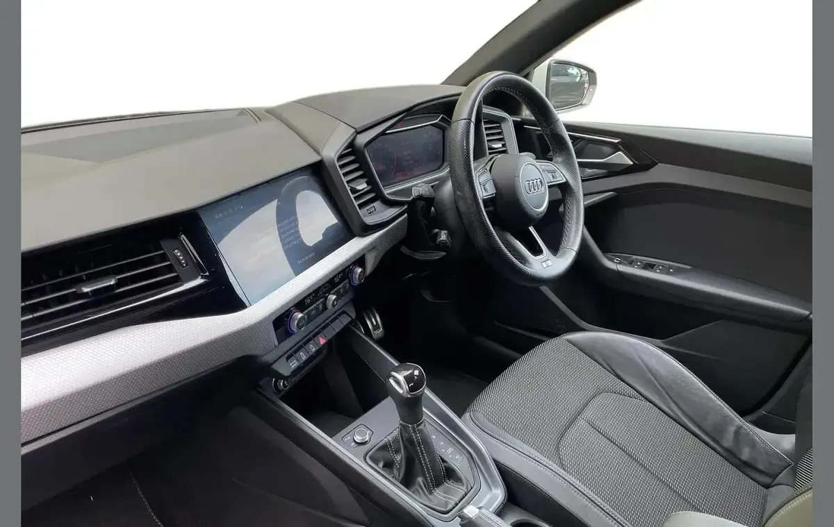 Used Audi A1 S-Line 108 HP (79 kW) 2023 Silver SUV