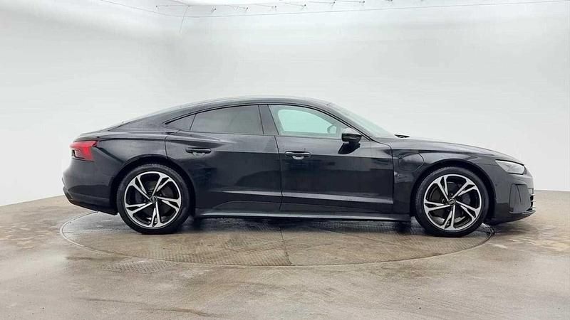 Used Audi e-tron GT quattro Comfort 389 kW (530 HP) 2024 Black Sedan
