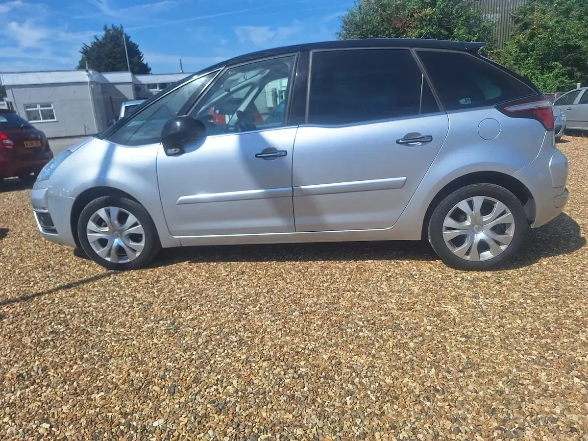Used Citroën C4 Picasso Platinum 2013 Silver MPV
