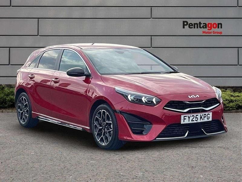 Red New 2025 Kia Ceed GT-Line Hatchback | £22,338 (Fair price) - Image 1/4