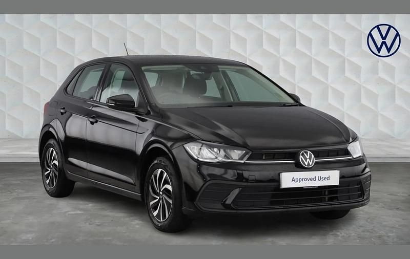 Used VW Polo Life 95 HP (69 kW) 2022 Black Hatchback