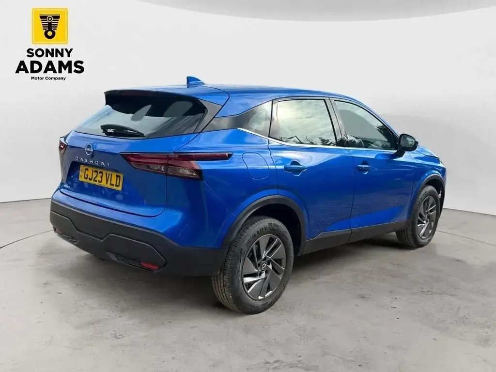 Used Nissan Qashqai Acenta Premium 158 HP (116 kW) 2023 Blue SUV
