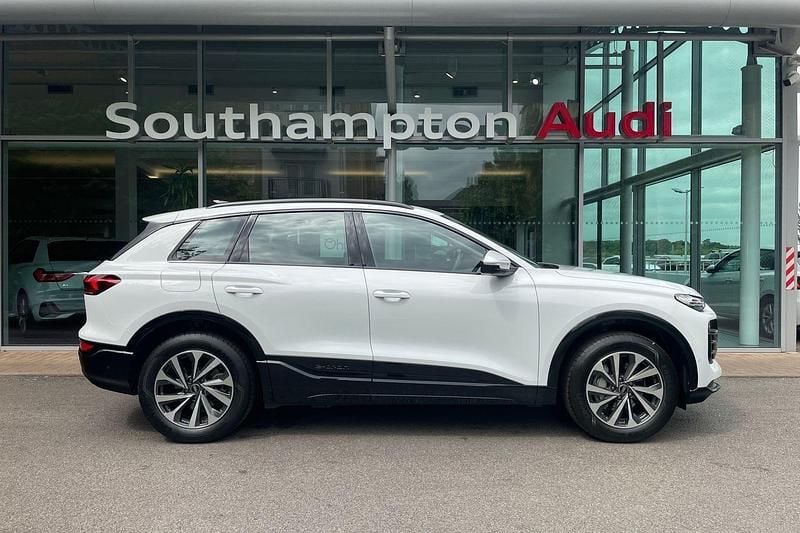 Used Audi Q6 e-tron Sport 225 kW (306 HP) 2025 White SUV