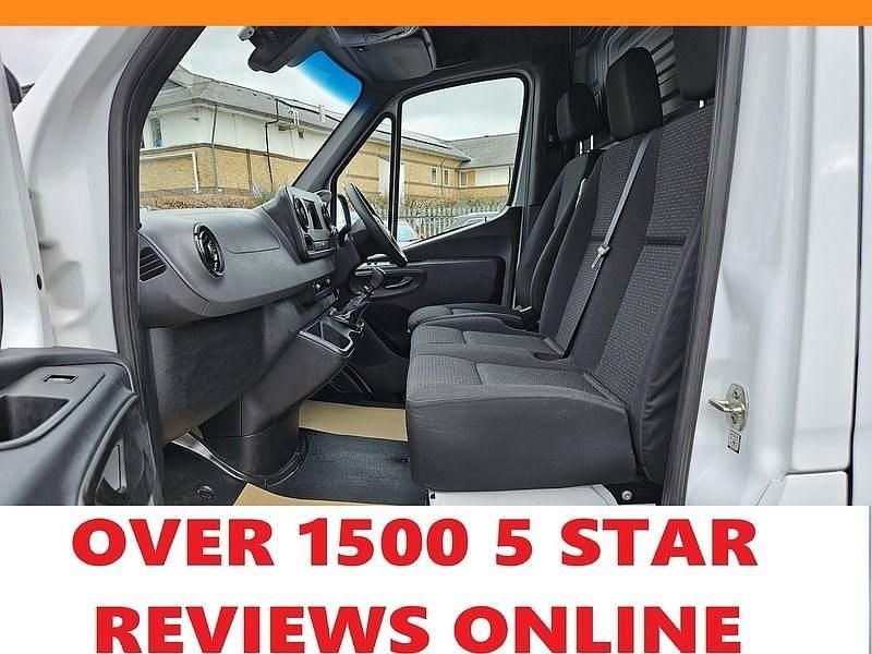 Begagnad Mercedes Sprinter Premium 150 HK (110 kW) 2023 Vit Van