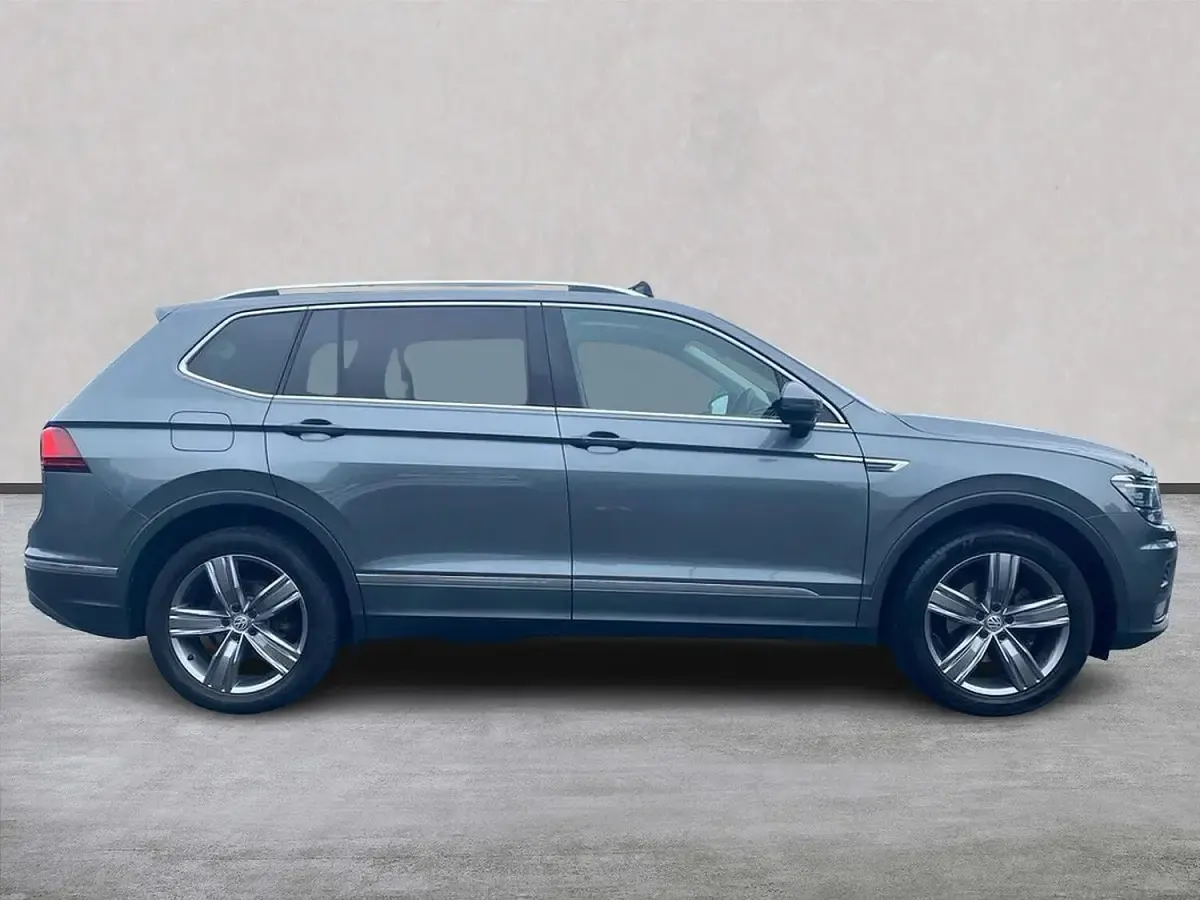 Used VW Tiguan Allspace SEL 150 HP (110 kW) 2020 Grey SUV