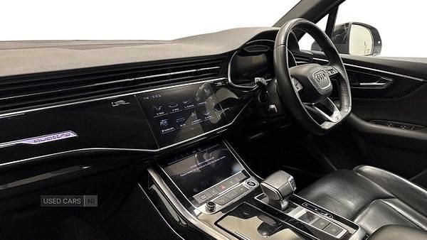 Used Audi Q7 Black Edition 286 HP (210 kW) 2022 Blue SUV