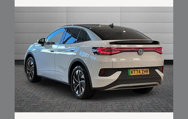 Used VW ID.5 Pro 210 kW (286 HP) 2025 Glacier white with black roof SUV