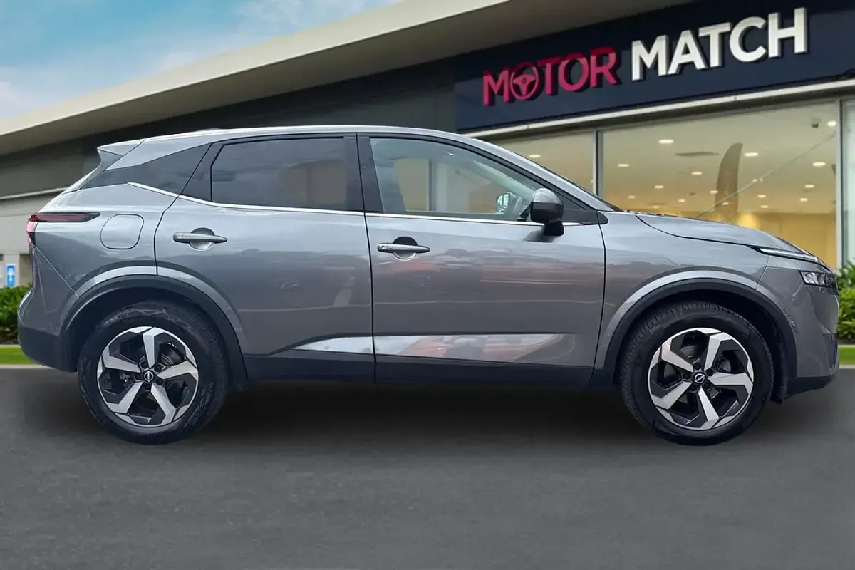 Used Nissan Qashqai N-Connecta 2023 Grey SUV