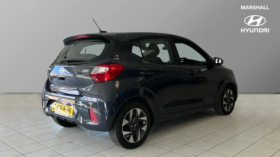 Used Hyundai i10 Advanced 63 HP (46 kW) 2026 Aurora grey Hatchback