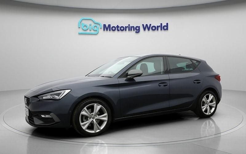 Used Seat Leon FR 131 HP (96 kW) 2023 Grey Hatchback