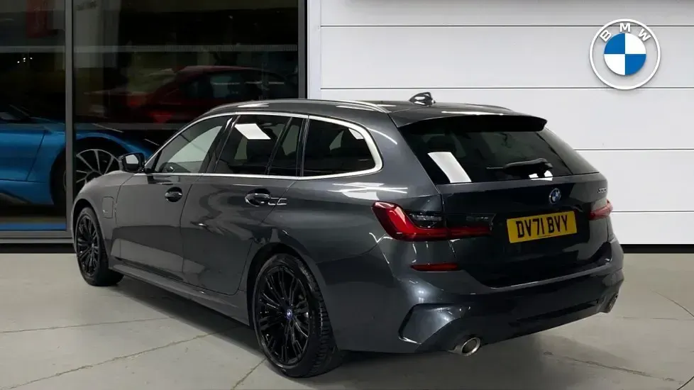 Used BMW 330 M Sport 288 HP (211 kW) 2021 Grey Estate