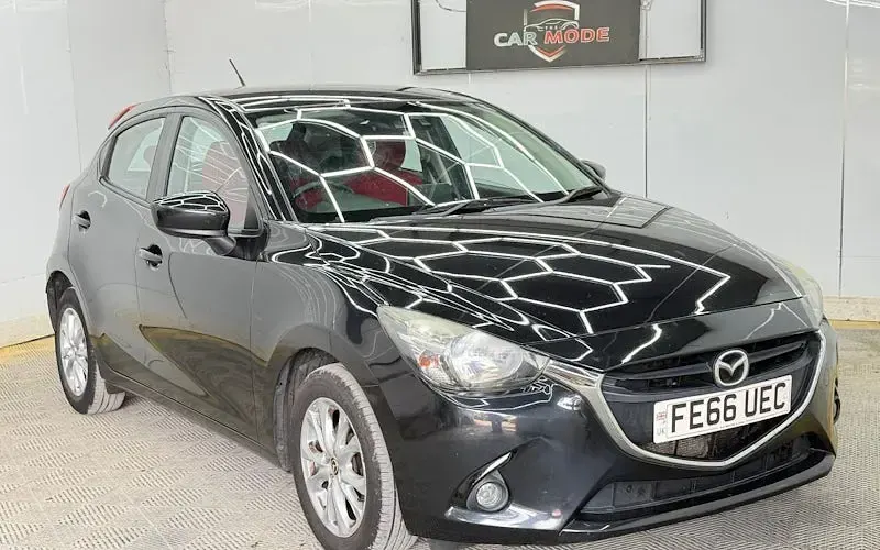 Used Mazda 2 Edition 90 HP (66 kW) 2016 Hatchback