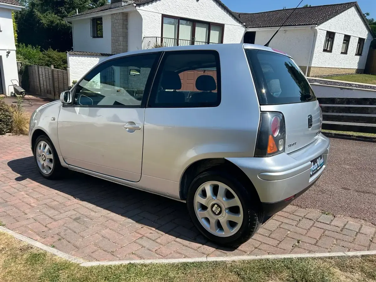 Used Seat Arosa 50 HP (36 kW) 2004 Grey Hatchback