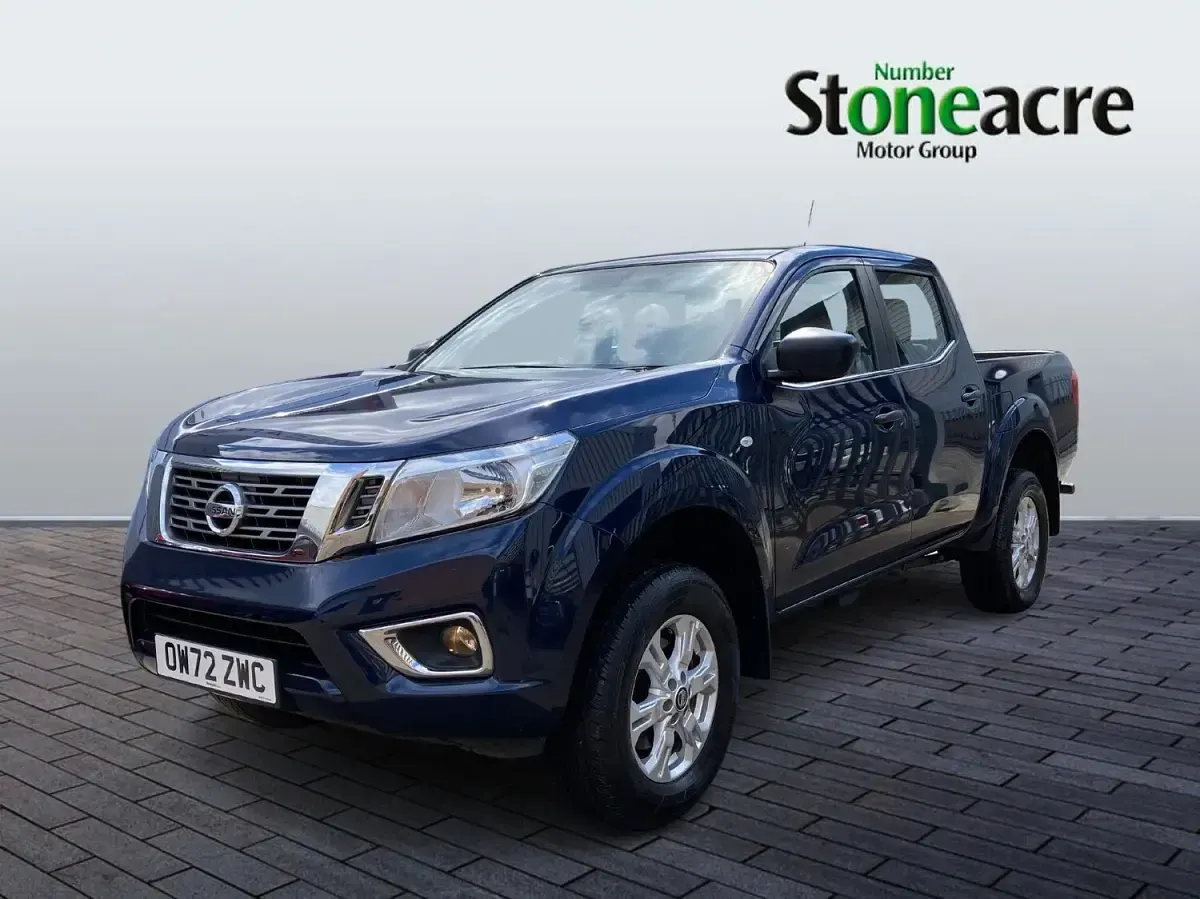 Used Nissan Navara Acenta 163 HP (119 kW) 2023 Blue Pickup