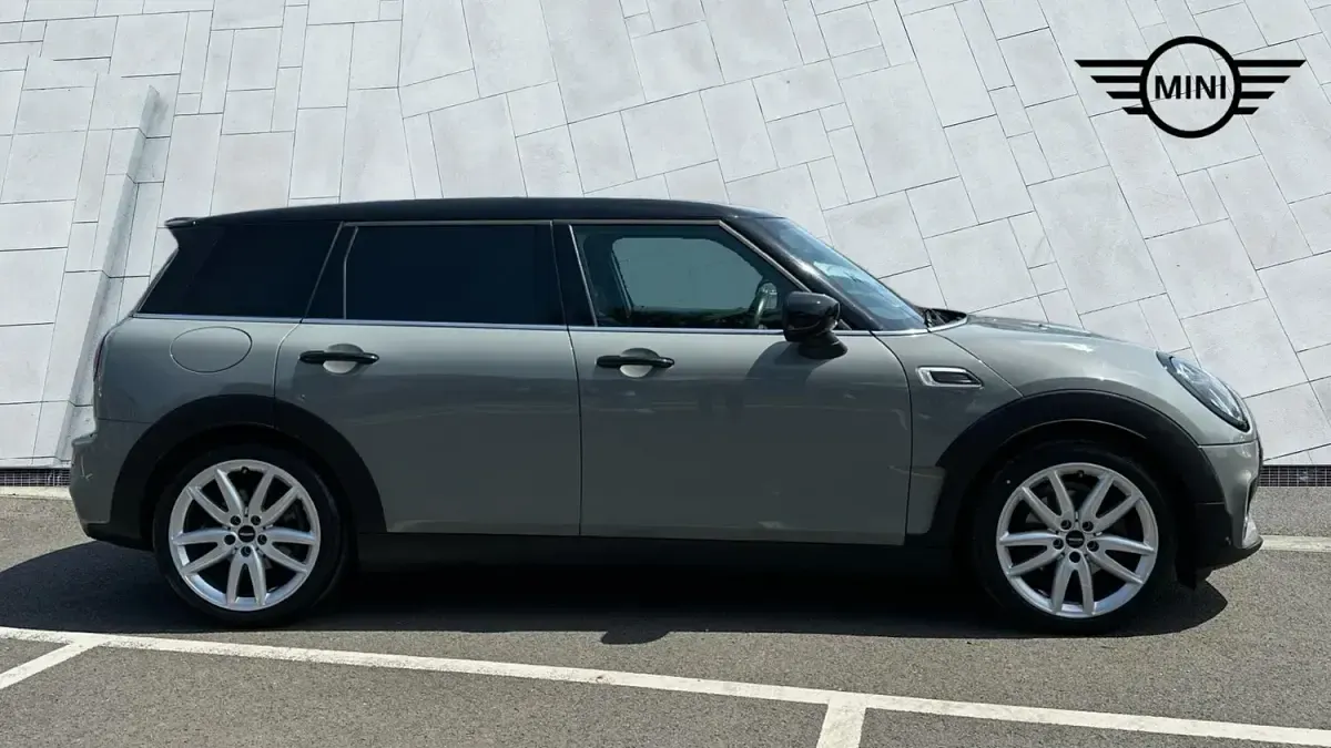 Used Mini Cooper Clubman Sport 134 HP (98 kW) 2022 Grey Estate