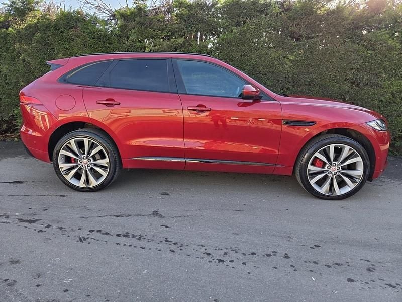 Begagnad Jaguar F-Pace S 300 HK (220 kW) 2016 Röd SUV