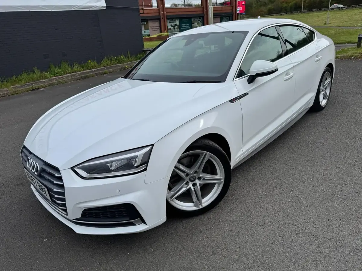 Used Audi A5 Sportback S-Line 150 HP (110 kW) 2017 White Hatchback