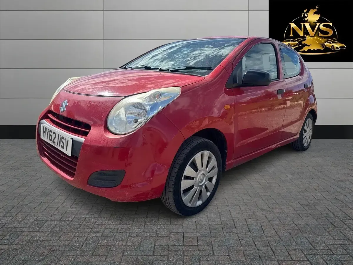 Used Suzuki Alto 68 HP (50 kW) 2012 Red Hatchback