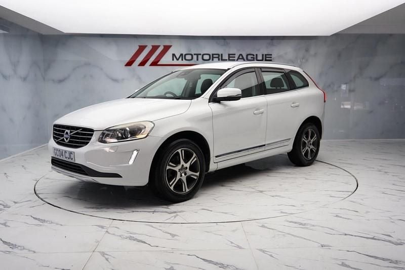 Used Volvo XC60 SE Lux 215 HP (158 kW) 2013 White SUV