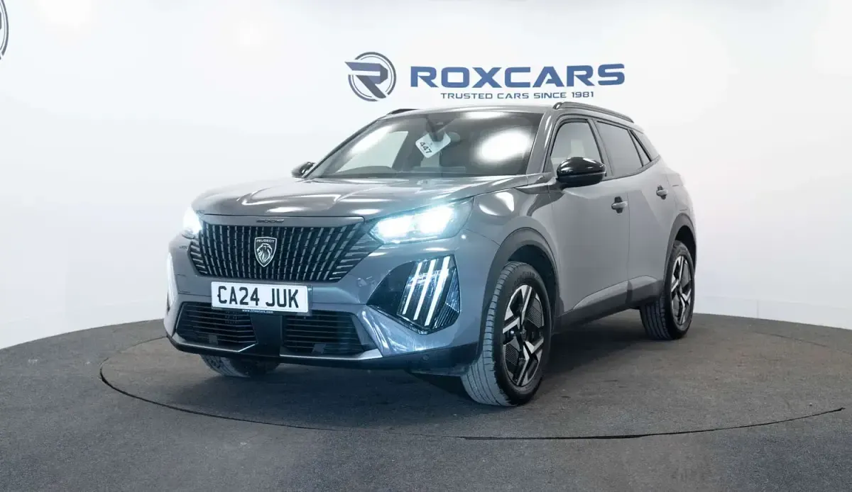 Used Peugeot 2008 Allure 131 HP (96 kW) 2024 Grey SUV