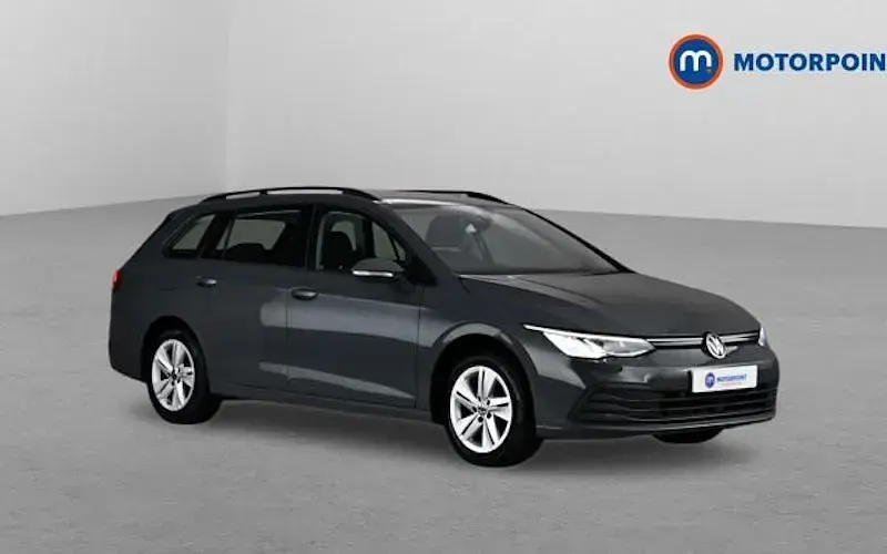 Used VW Golf VIII Life 110 HP (80 kW) 2023 Estate