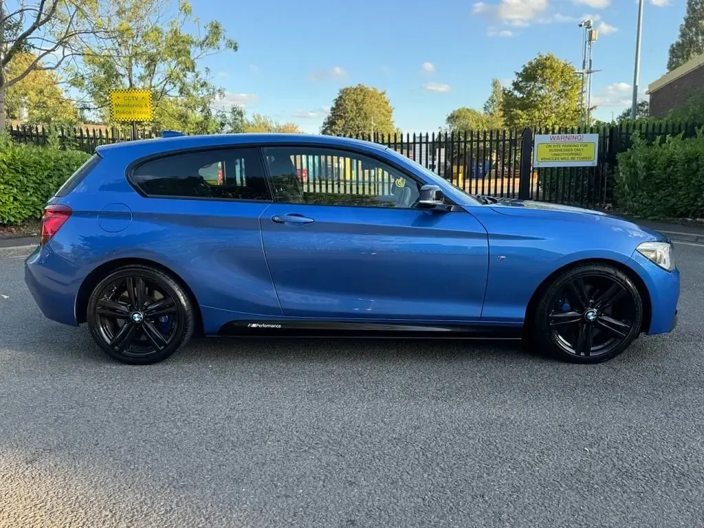 Used BMW 118 M Sport 143 HP (105 kW) 2013 Blue Hatchback
