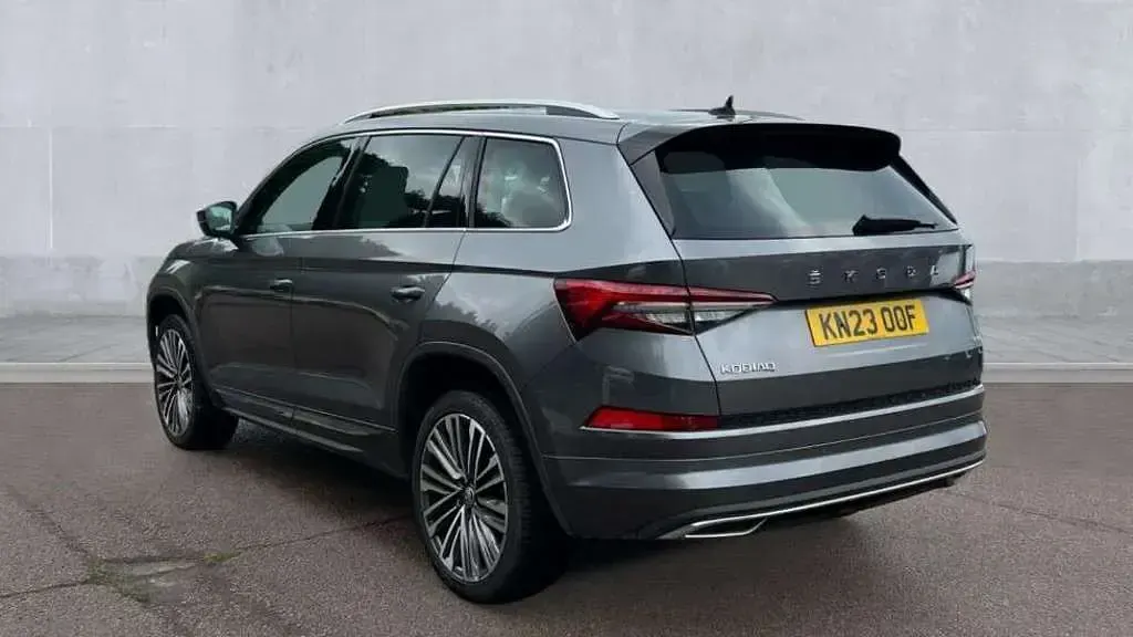 Used Skoda Kodiaq LAURIN & KLEMENT 200 HP (147 kW) 2023 Grey SUV