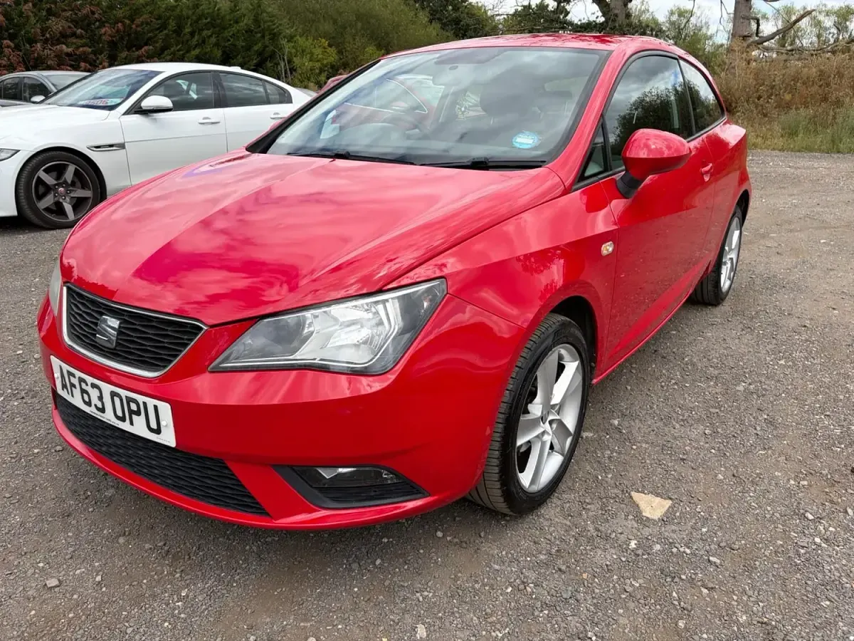 Used Seat Ibiza 85 HP (62 kW) 2013 Red Hatchback