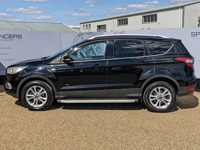 Used Ford Kuga Titanium 182 HP (133 kW) 2017 Black SUV
