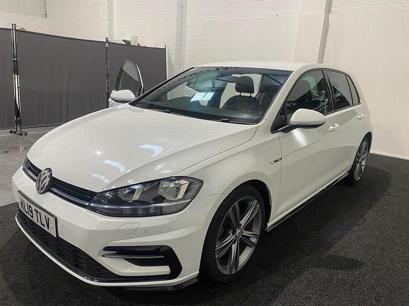 Used VW Golf VII R-line 150 HP (110 kW) 2019 White Hatchback