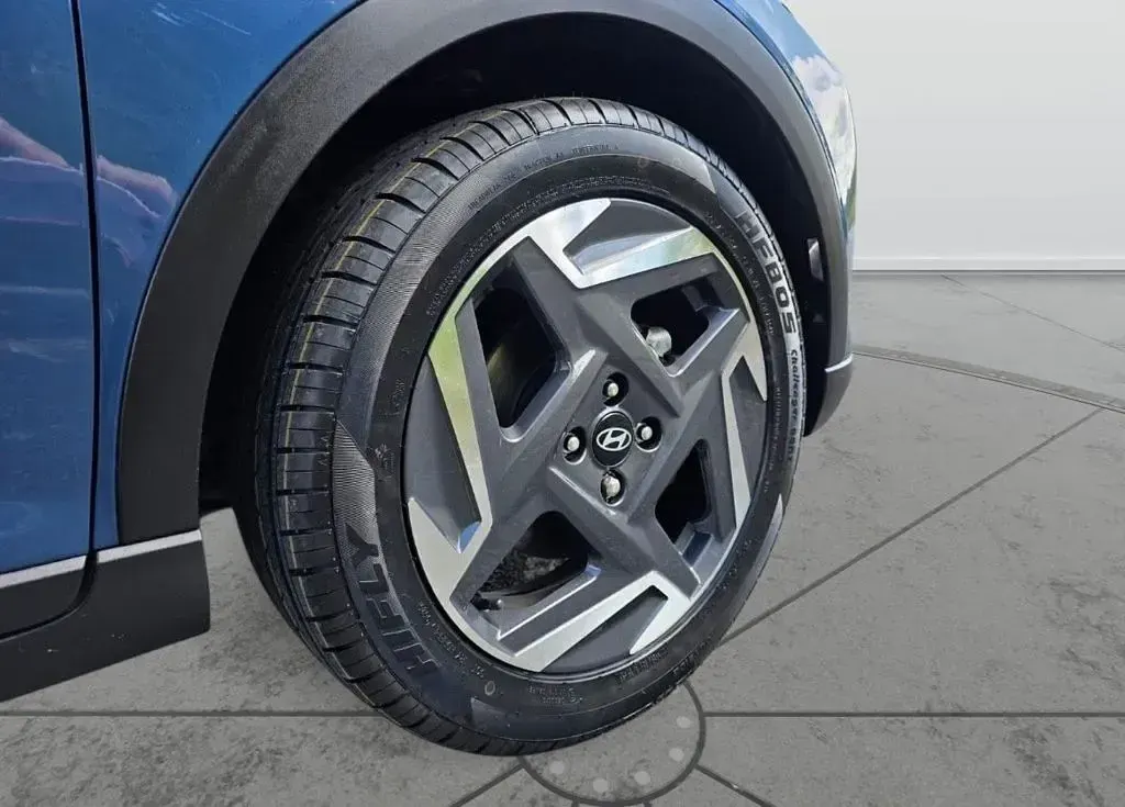 Used Hyundai Bayon Premium 90 HP (66 kW) 2025 Blue SUV