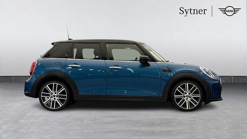Used Mini Cooper Exclusive 134 HP (98 kW) 2022 Blue Hatchback