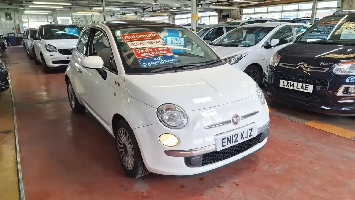 Second-hand Fiat 500 Lounge 69 CP (50 kW) 2012 Alb Hatchback