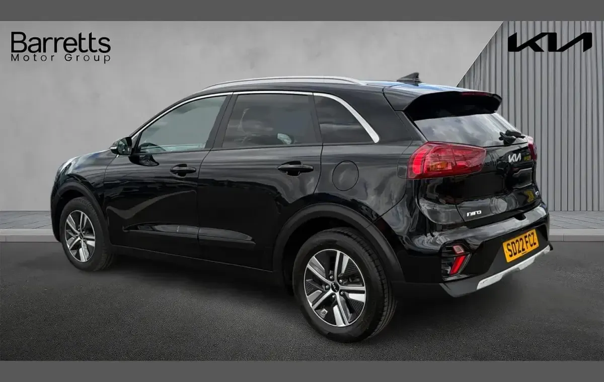 Used Kia Niro 139 HP (102 kW) 2022 Black SUV