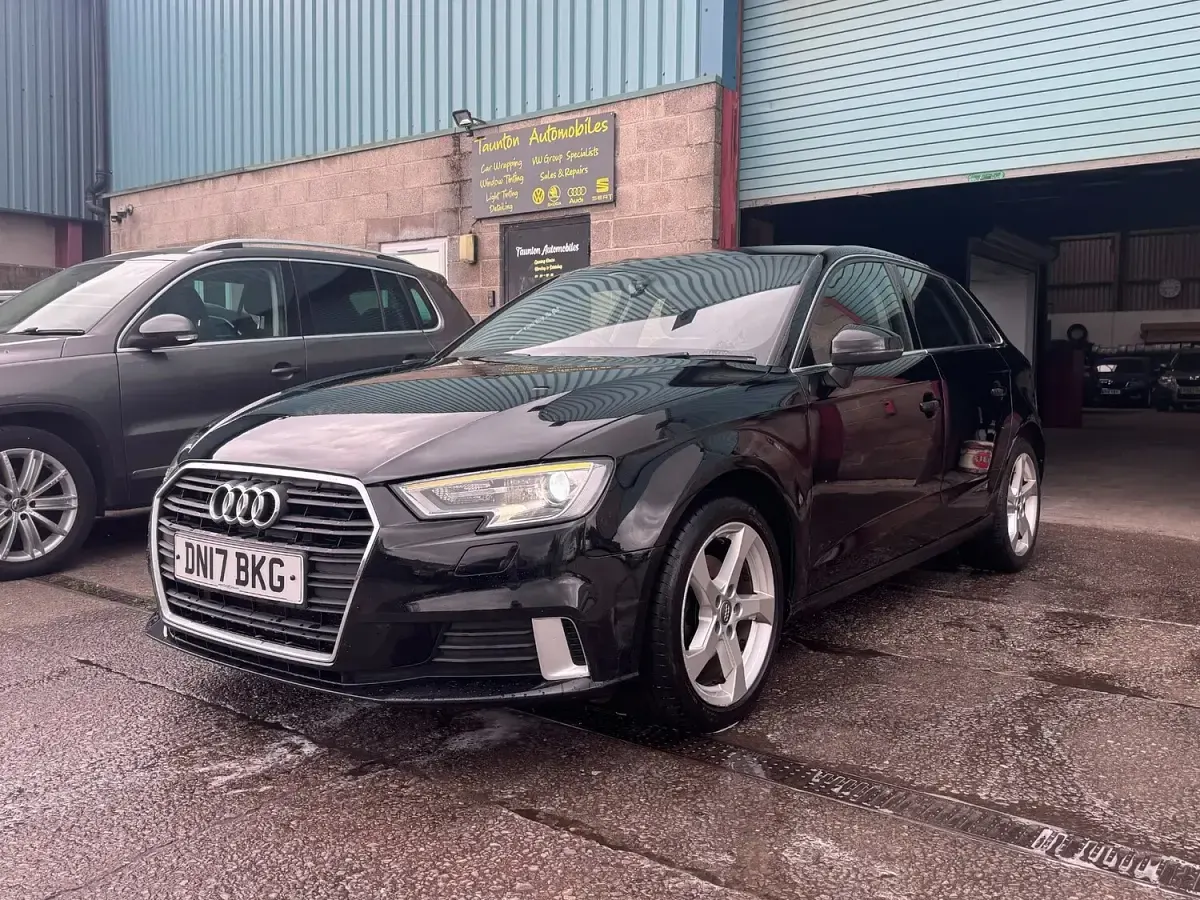 Used Audi A3 Sport 150 HP (110 kW) 2017 Black Hatchback